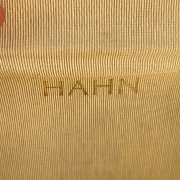 HAHN Designer White Leather Hard Case PURSE - Picture 11 of 11